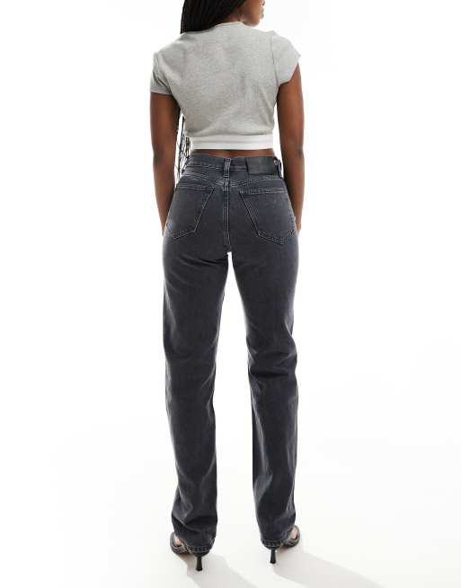 Calvin Klein Jeans - Jean droit à taille haute - Gris délavé - Exclusivité ASOS, 2 de 5