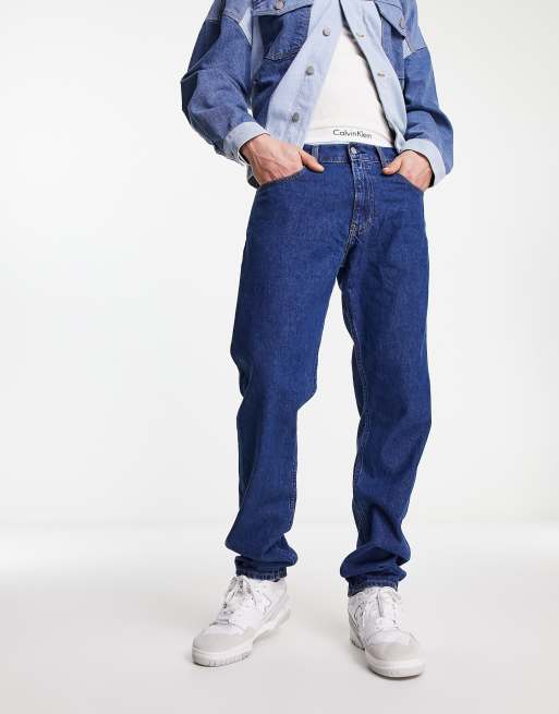 Calvin Klein Jeans - Jeans med lige ben i blå mellemvask