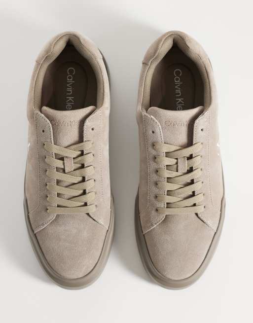 Calvin Klein Jeans – Kakifärgade, grova sneakers i mocka med koppsula, 2 av 5