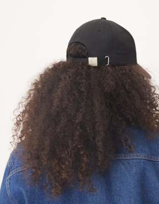 Calvin Klein Jeans Est.1978 Kate Moss Cap In Black