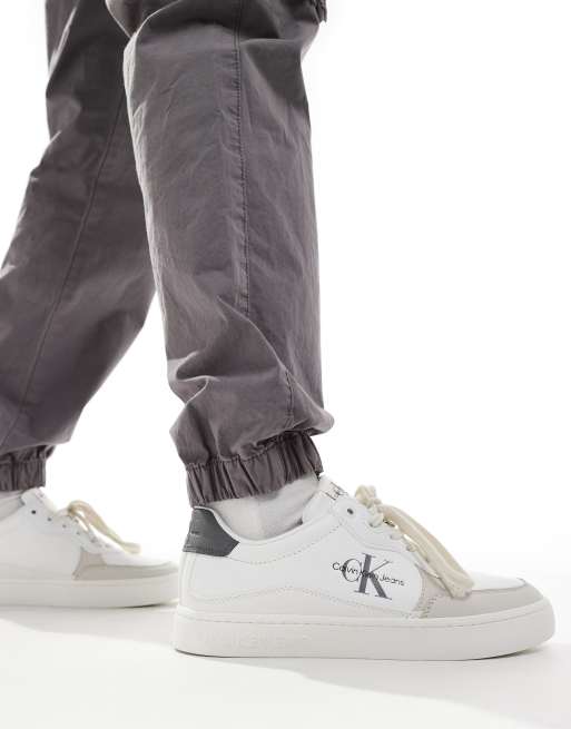 Calvin Klein Jeans - Klassieke lage sneakers met cupzool in wit en grijs