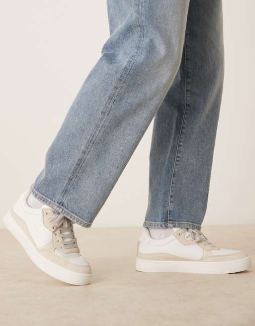 Calvin Klein Jeans - Klassieke sneakers met cupsole in beige en wit, 5 van 5