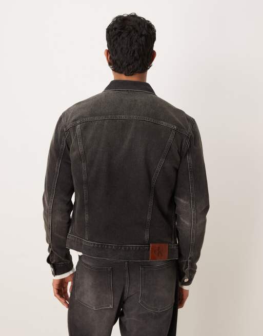 Calvin Klein Jeans – Klassische Jeansjacke in verwaschenem Schwarz, 3 von 5