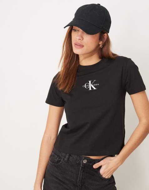 Calvin Klein Jeans – Knapp geschnittenes T-Shirt in Schwarz mit schwarz-weißem Logo - view 1