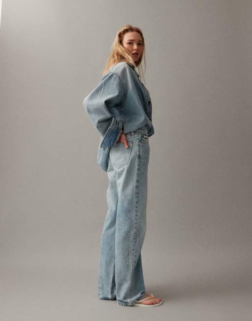 Calvin Klein Jeans – Kultige gerade Jeans im 90er-Stil in sonnengebleichter Waschung, 3 von 7