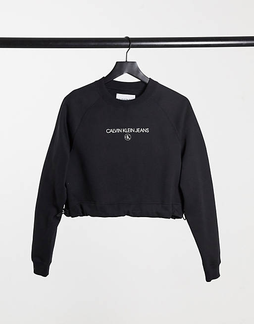Calvin Klein Jeans – Kurzer Pullover mit Rundhalsausschnitt in Schwarz |  ASOS