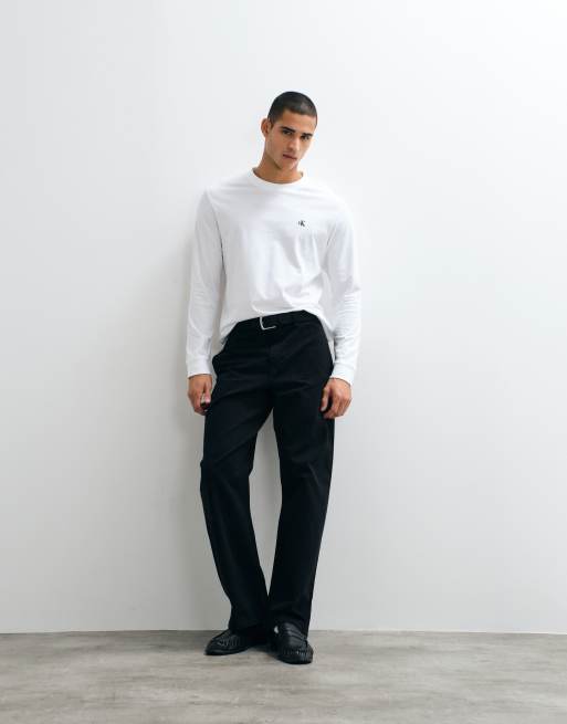 Calvin Klein Jeans – Langärmliges Shirt in Weiß mit Monogramm, 2 von 5