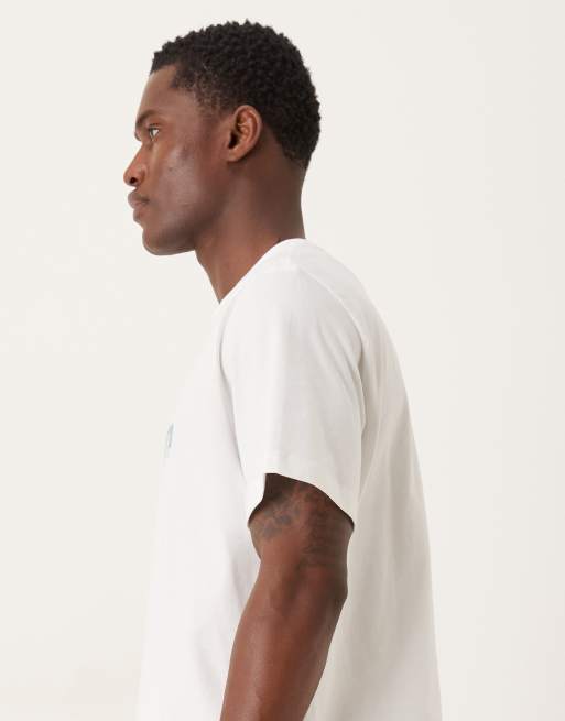 Calvin Klein Jeans large centre logo t-shirt in white, 4 of 5
