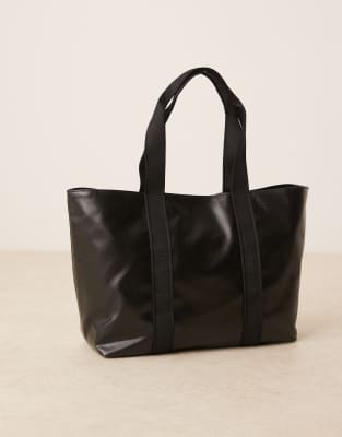 Calvin Klein Jeans Est.1978 Large High-shine Tote Bag In Black
