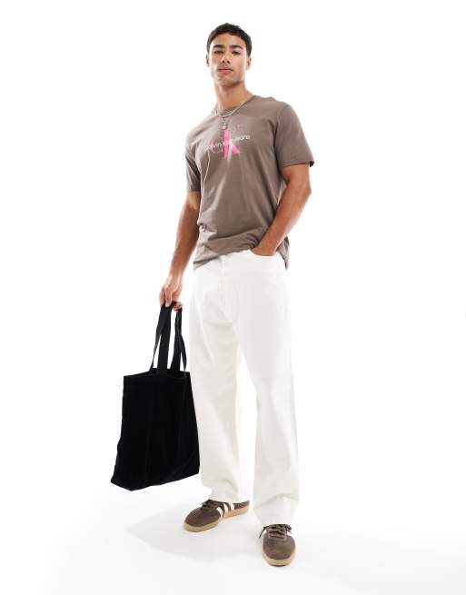 関税込【  Jeans】large monologo t-shirt in brown Calvin Klein Jeans large monologo T-shirt in brown and pink