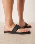 [Calvin Klein Jeans] Calvin Klein Jeans leather thongs in black 36 Ck black