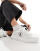 Thumbnail 1 van 5
