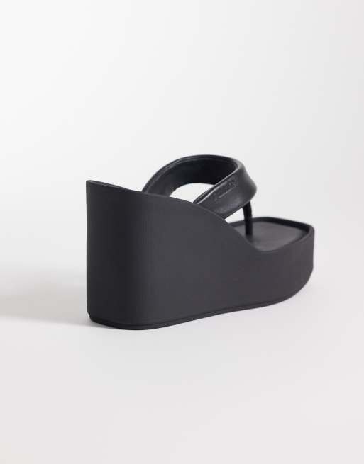Calvin Klein Jeans - Leren teensandalen met sleehak in zwart , 4 van 4