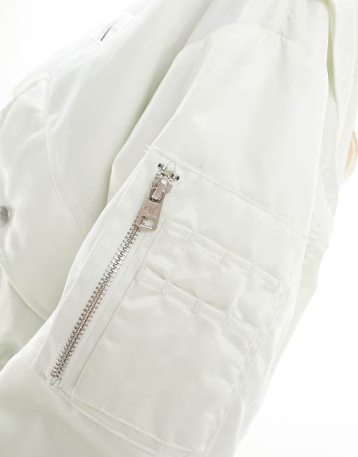 Calvin Klein Jeans - Let bomber-jakke med lynlåsdetaljer i hvid, 3 af 4
