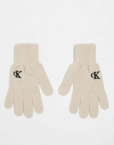 Calvin Klein Jeans logo knitted gloves in cream - view 1
