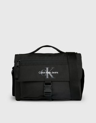 Calvin Klein Jeans Logo Messenger Bag in Black