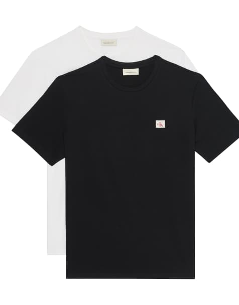 Calvin Klein Jeans lot de 2 t-shirts à badge en blanc et noir - view 1