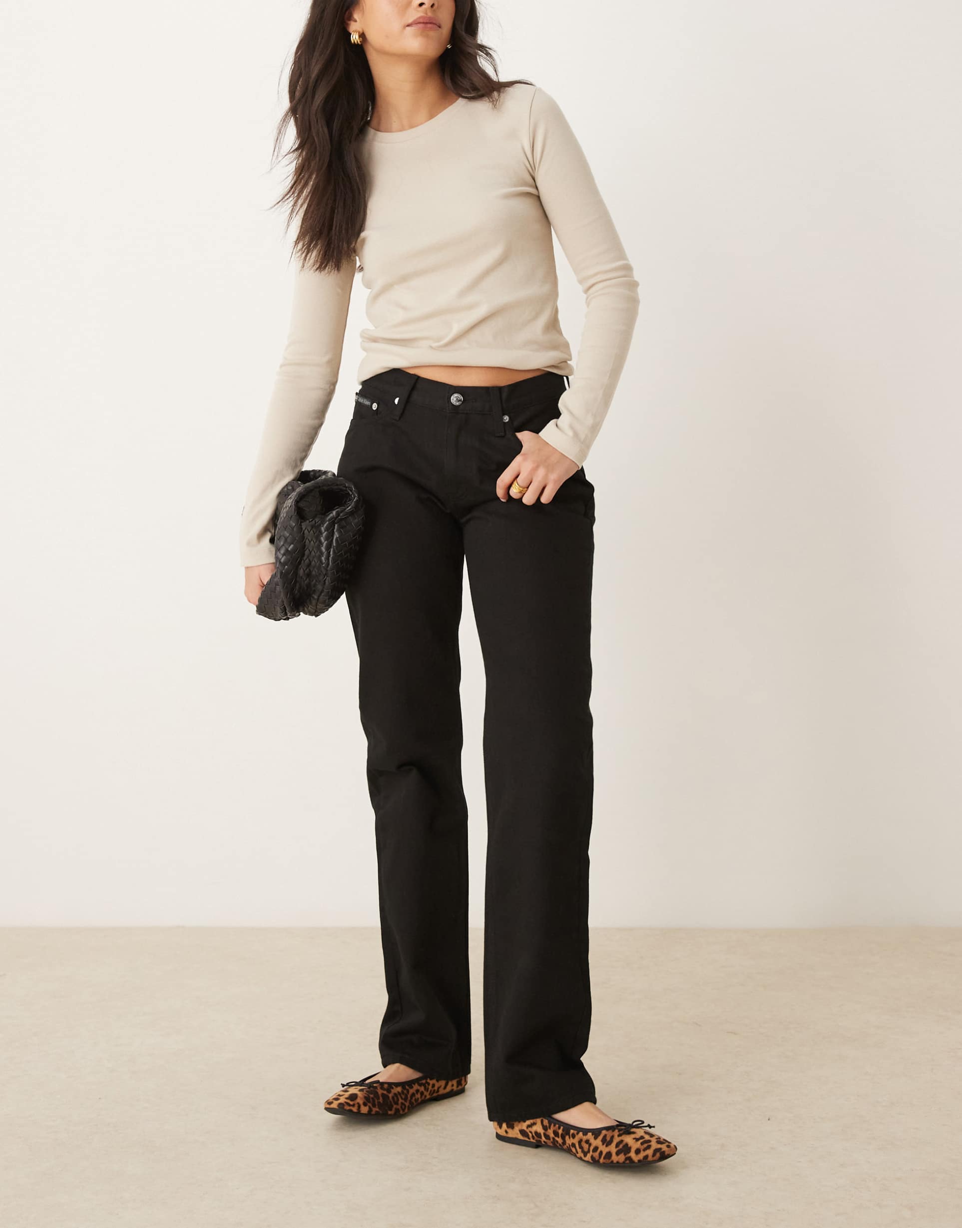 calvin klein jeans low rise straight leg jeans in black