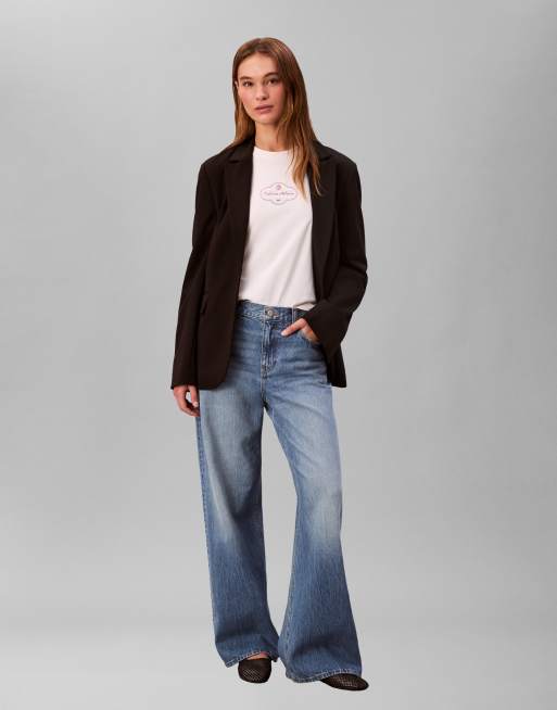 Calvin Klein Jeans low rise vintage look baggy jeans in mid blue