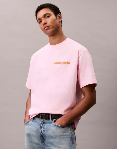 Calvin Klein Jeans - Lyserød T-shirt med logo på venstre side af brystet - view 1