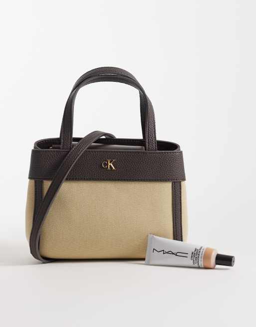 Calvin Klein Jeans - Mini crossbody tote tas van canvas in naturel, 2 van 4