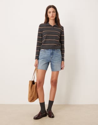 Calvin Klein Jeans - Mittellange Jeansshorts im 90er-Stil in Mittelblau