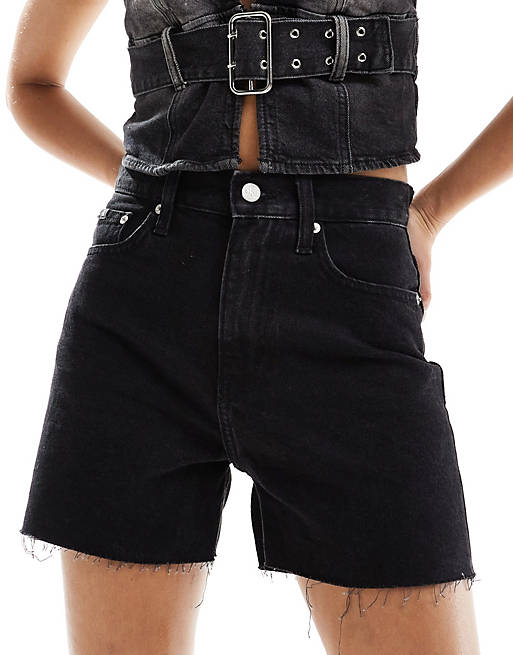 Calvin Klein Jeans mom denim shorts in black | ASOS