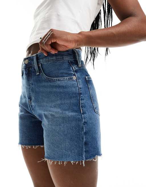 [カルバンクライン] CK JEAN W Mom Fit Mid-Blue Denim Shorts☆ Denim Mom Shorts | Calvin Klein