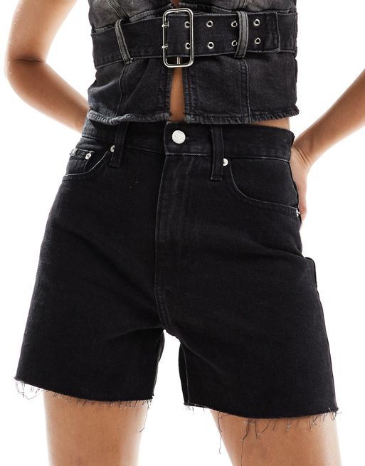 Calvin Klein Jeans - Mom-denimshorts i sort