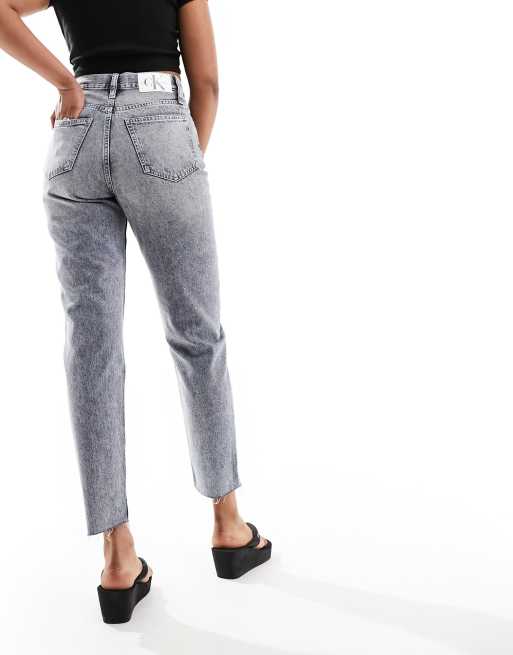 Calvin Klein Jeans mom jean in grey