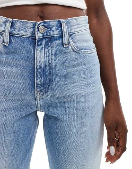 Mom Jeans - High-waisted, Ripped & More | Calvin Klein®