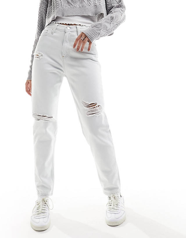 Calvin Klein Jeans - mom jeans in light wash