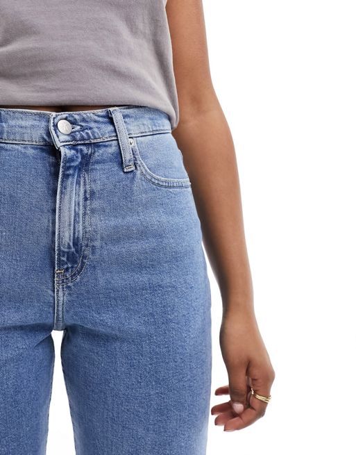 Levi's high waisted mom jeans in mid wash blue