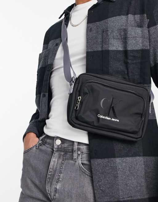 Calvin Klein Jeans - Cross body bag