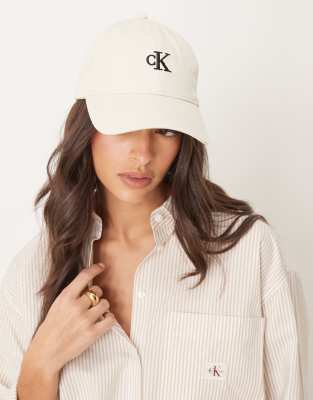 Calvin Klein Jeans Calvin Klein Jeans monogram logo cap in off white