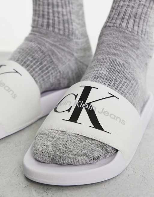 Calvin klein viggo outlet logo sliders in black