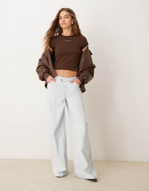 Calvin Klein Jeans monologo baby tee in dark brown - ASOS Exclusive, 3 of 4