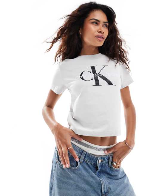 Calvin Klein Jeans monologo baby tee in soft grey