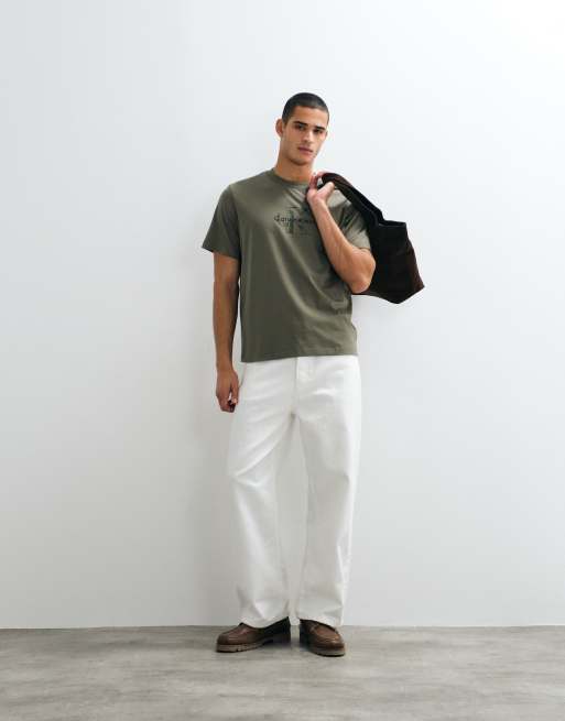 Calvin Klein Jeans Monologo distressed graphic t-shirt in khaki green, 4 of 5