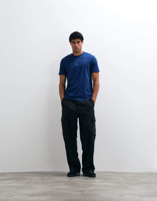 Calvin Klein Jeans monologo graphic t-shirt in blue, 3 of 5