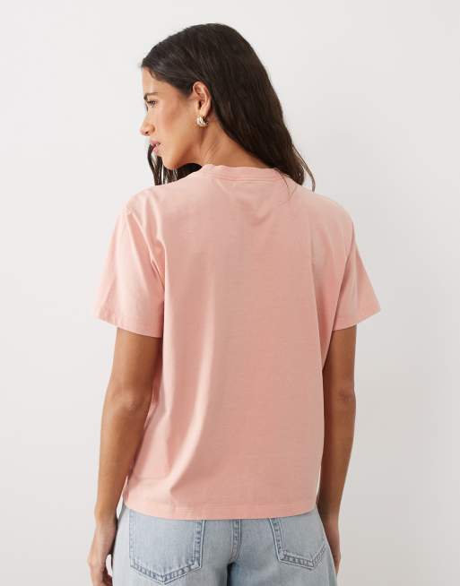 Calvin Klein Jeans Monologo T-Shirt in Boxy-Passform in Acid-Wash-Rosa, 4 von 4
