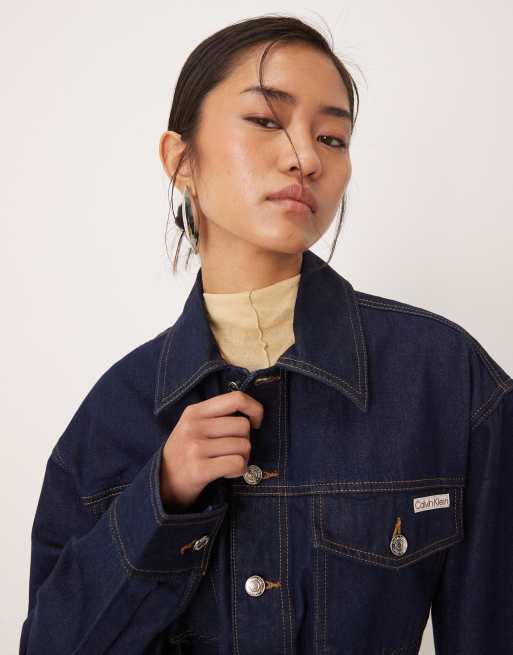 Calvin Klein Jeans – Mörkblå jeansjacka med knytning i midjan , 4 av 4