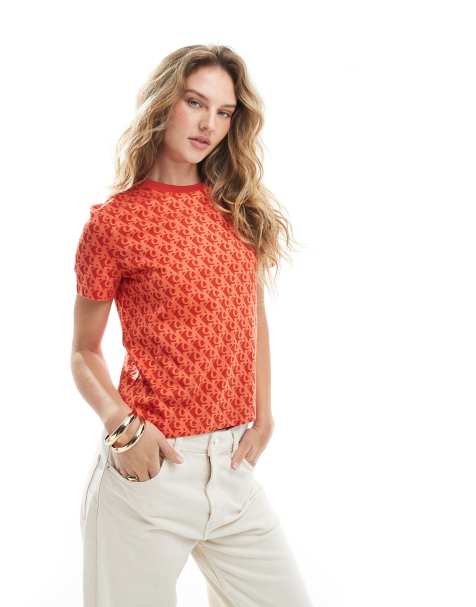 Calvin Klein Jeans - Mørk orange T-shirt med gennemgående print - view 1