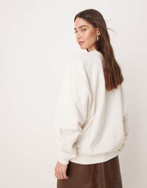 Calvin Klein Jeans – Naturvit, mysig sweatshirt, exklusivt hos ASOS, 4 av 4