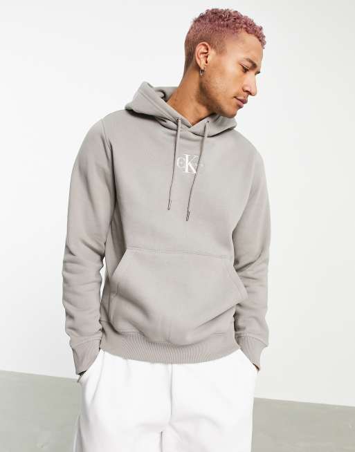 cijfer ijzer Ongelijkheid Calvin Klein Jeans new iconic essential logo hoodie in stone | ASOS