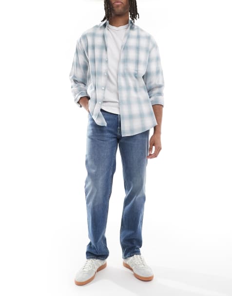 Calvin Klein Jeans – Niebieskie jeansy o prostym, klasycznym kroju - view 1