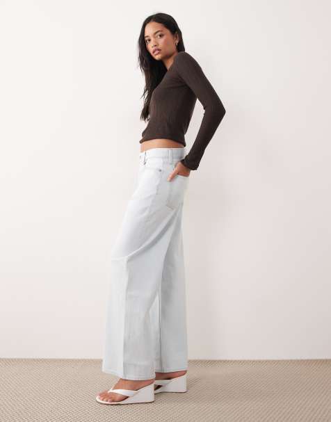 Calvin Klein Jeans – Niebieskie luźne jeansy z niskim stanem i efektem wybielenia - view 1