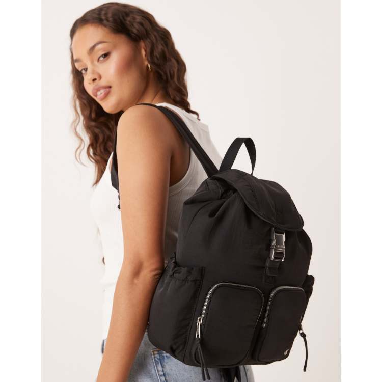 208235949-1-black?$n_750w$&wid