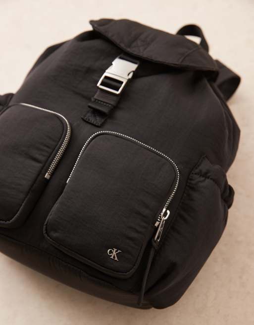Calvin Klein Jeans – Nylon-Rucksack in Schwarz mit Außentaschen, 2 von 4