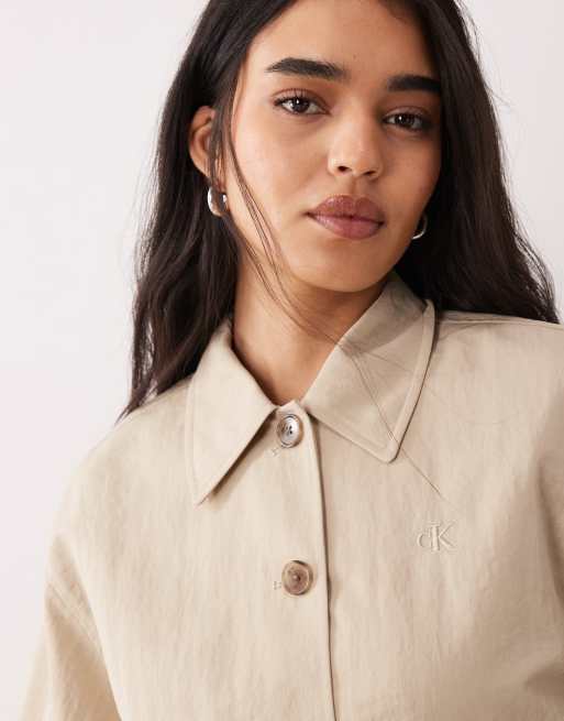 Calvin Klein Jeans nylon woven day short jacket with collar in beige, 2 of 4